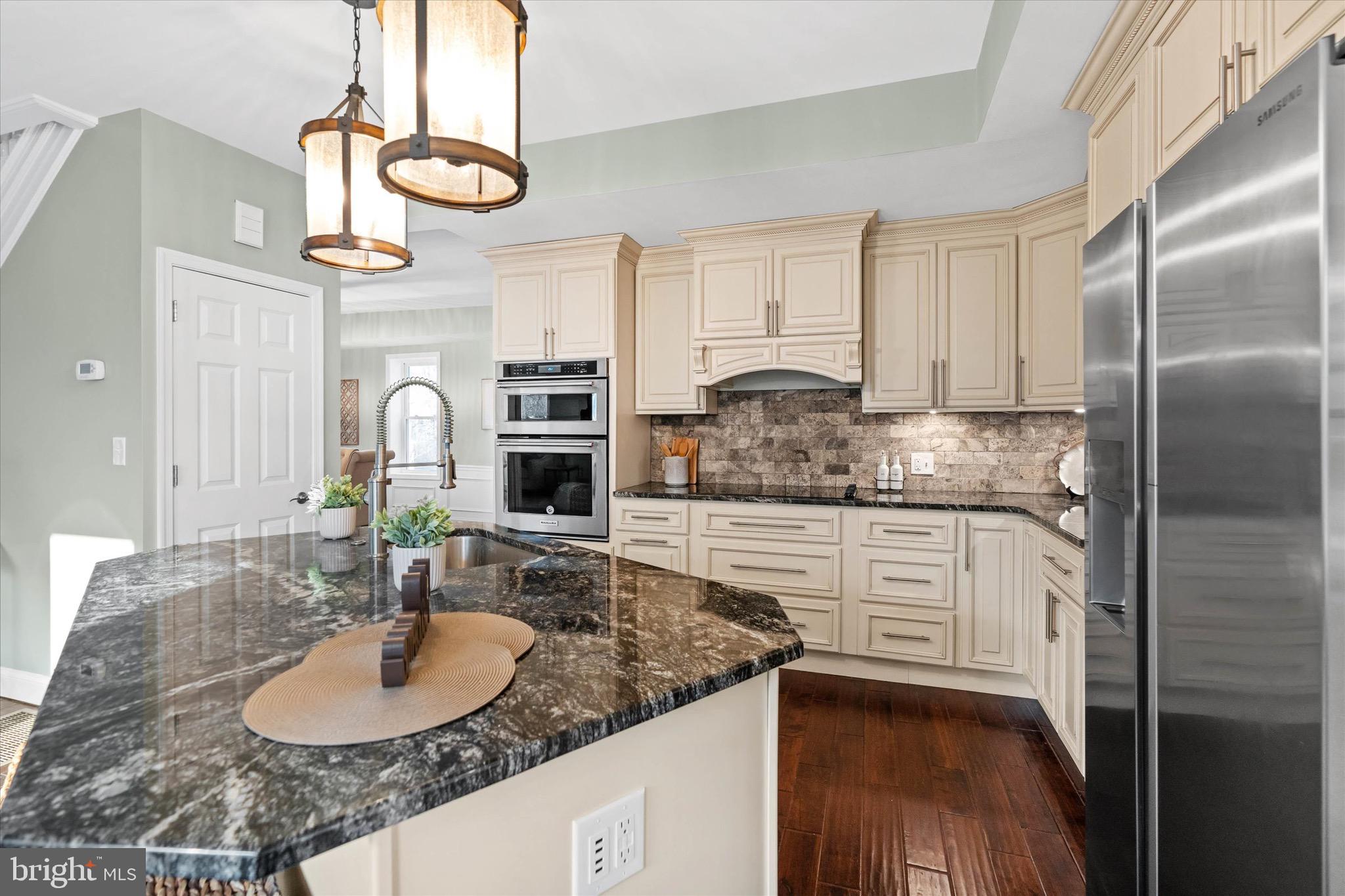 88 Locksley Road Glen Mills, PA 19342 - Photo 14 of 48 Kitchen