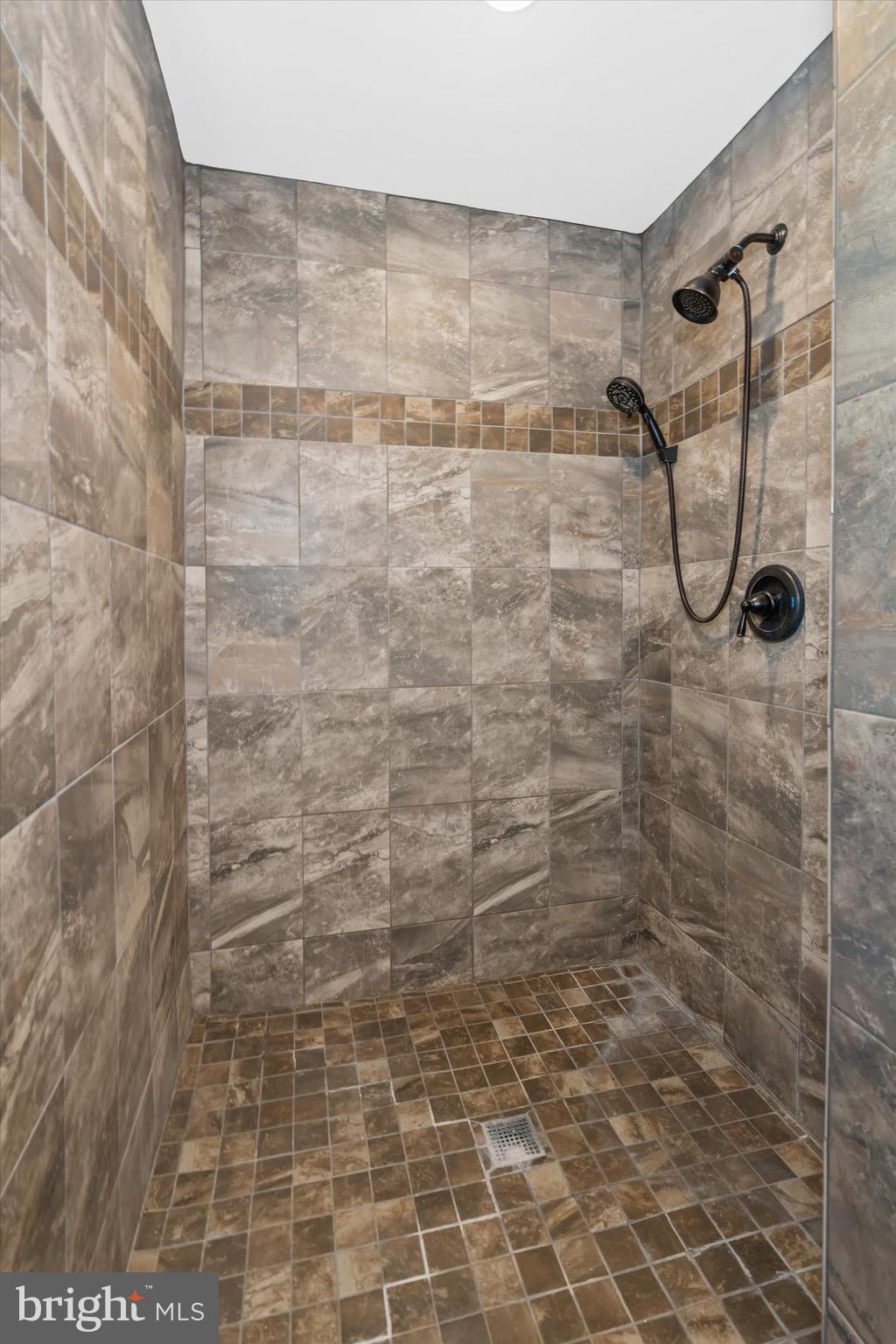 88 Locksley Road Glen Mills, PA 19342 - Photo 28 of 48 Primary Shower