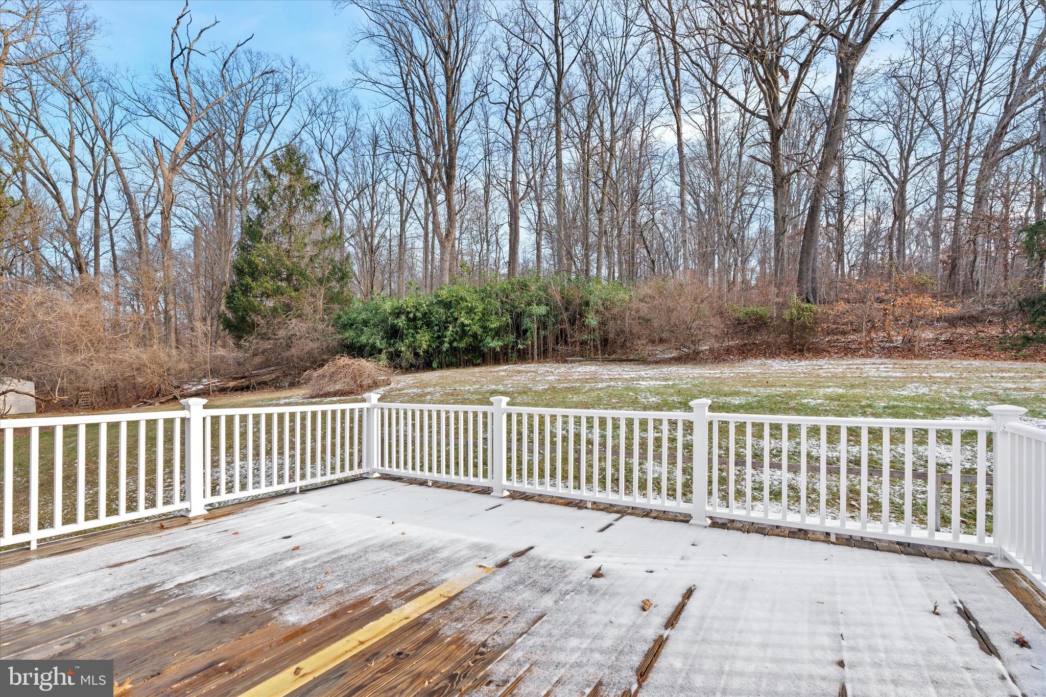 88 Locksley Road Glen Mills, PA 19342 - Photo 30 of 48 Primary Balcony