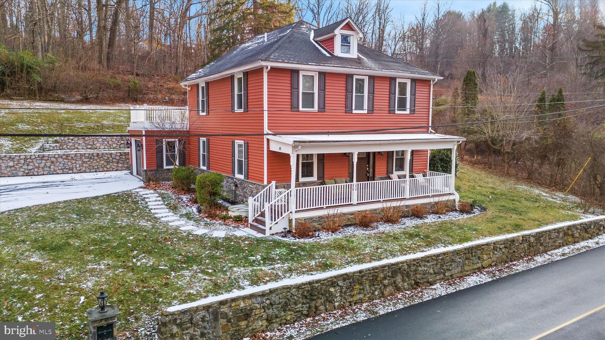 88 Locksley Road Glen Mills, PA 19342 - Photo 3 of 48 Front of home