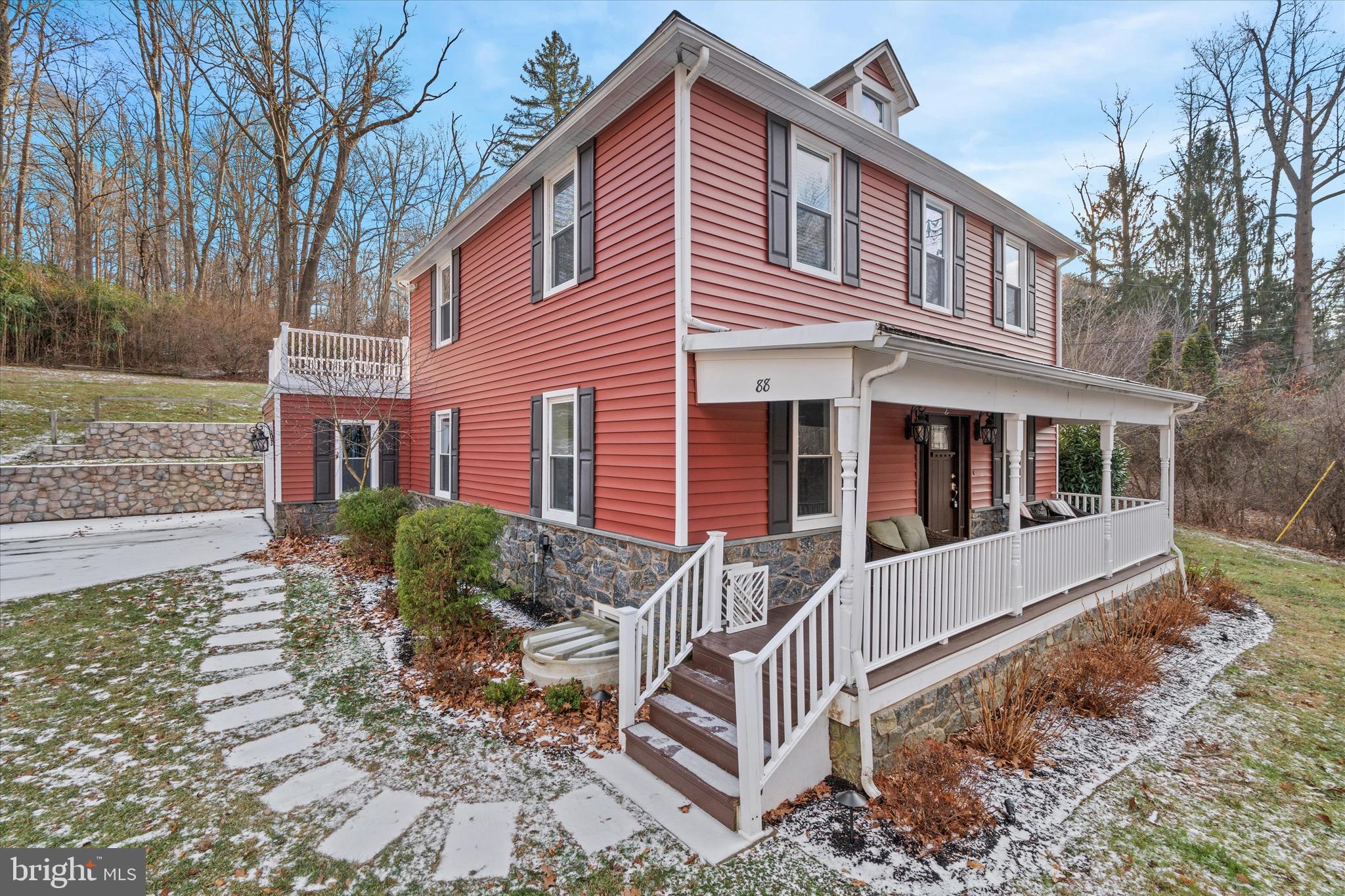 88 Locksley Road Glen Mills, PA 19342 - Photo 4 of 48 Walkway to Front Porch