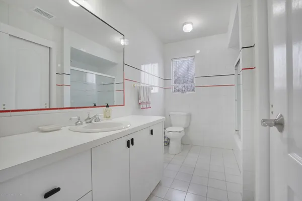 $3,500 | 90 Georgetown Road, Eatontown, NJ 07724