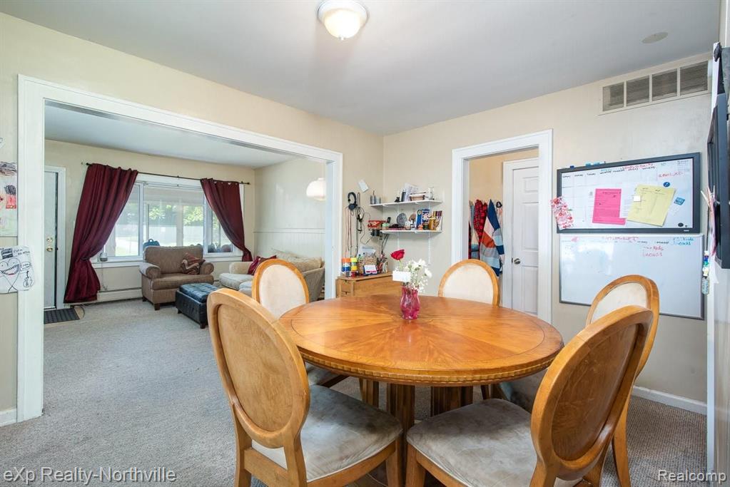 21705 Middlebelt Road Farmington Hills, MI 48336 - Photo 13 of 24