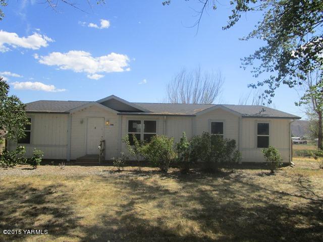 184 West Huntzinger Road Selah, WA 98942 - Photo 27 of 44 561-837253-front view 2 (2)
