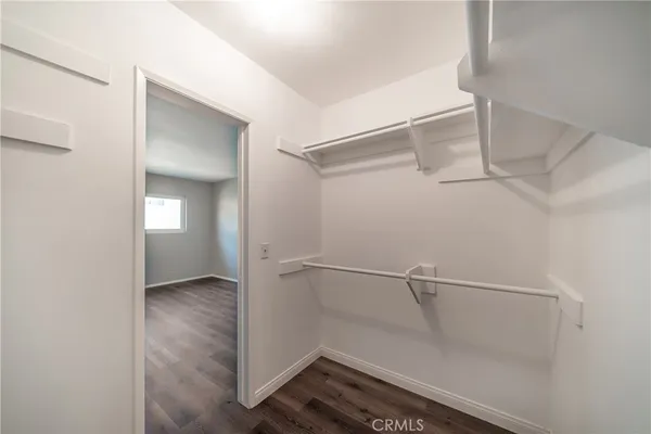 $379,900 | 5328 Newcastle Avenue, Unit 61, Encino, CA 91316
