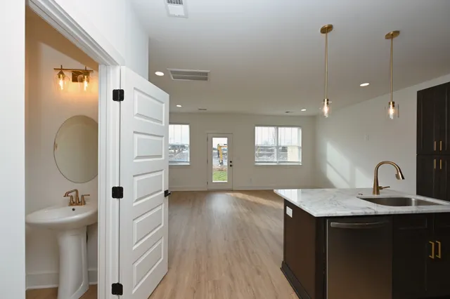 $1,950 | 127 High Pk Circle, Lebanon, TN 37087