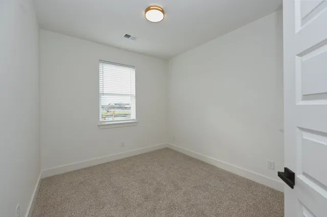 $1,950 | 127 High Pk Circle, Lebanon, TN 37087