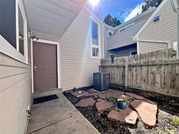 $2,250 | 14346 East Florida Avenue, Aurora, CO 80012