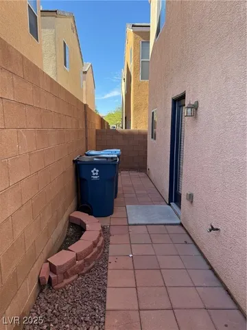 $1,675 | 6042 Peaceful Creek Street, Henderson, NV 89011