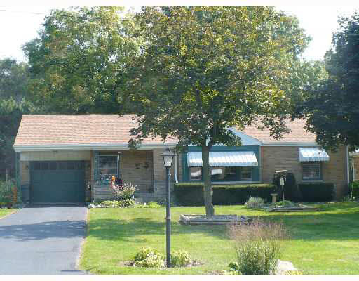 52282 Laurel Road South Bend, IN 46637 - Photo 1 of 8 Gallery Image 1