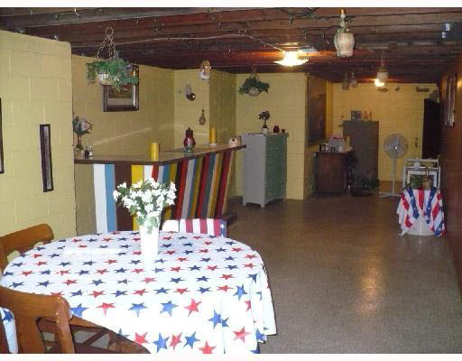52282 Laurel Road South Bend, IN 46637 - Photo 7 of 8 Gallery Image 7