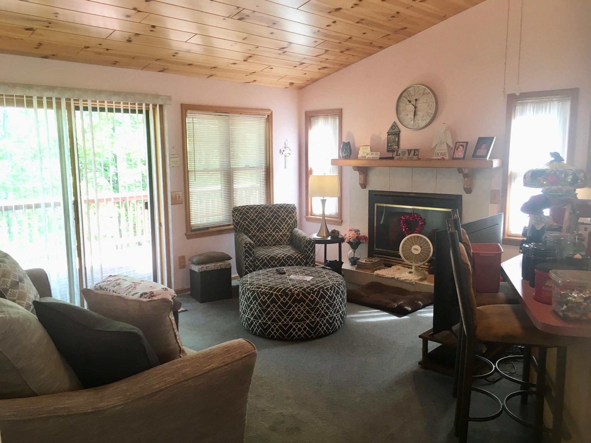 2140 Hill Road Lewiston, MI 49756 - Photo 4 of 12 Gallery Image 4