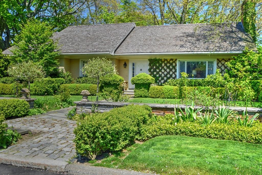 106 Gale Road Swampscott, MA 01907 - Photo 4 of 23 Gallery Image 4