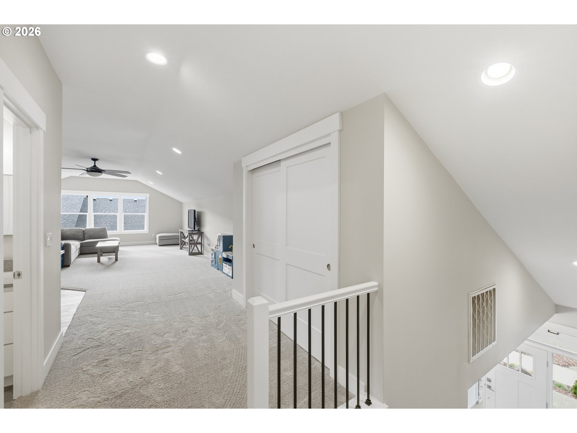 816 Riley Drive Northeast Silverton, OR 97381 - Photo 33 of 48