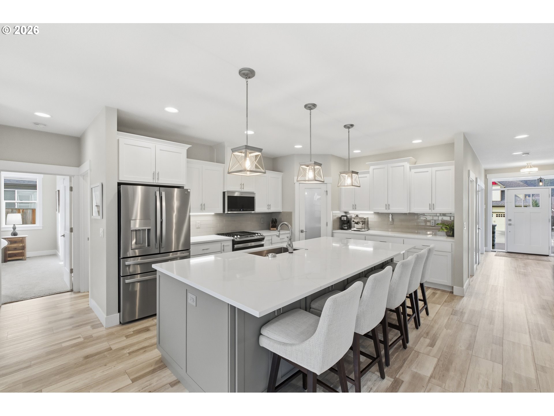 816 Riley Drive Northeast Silverton, OR 97381 - Photo 9 of 48