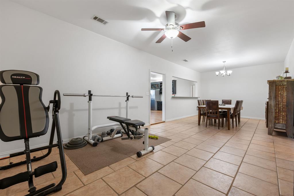 510 South Swanson Road Mineral Wells, TX 76067 - Photo 26 of 38