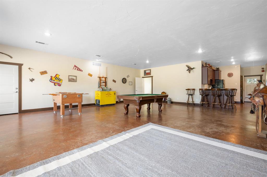 510 South Swanson Road Mineral Wells, TX 76067 - Photo 31 of 38 Game room or second living area.