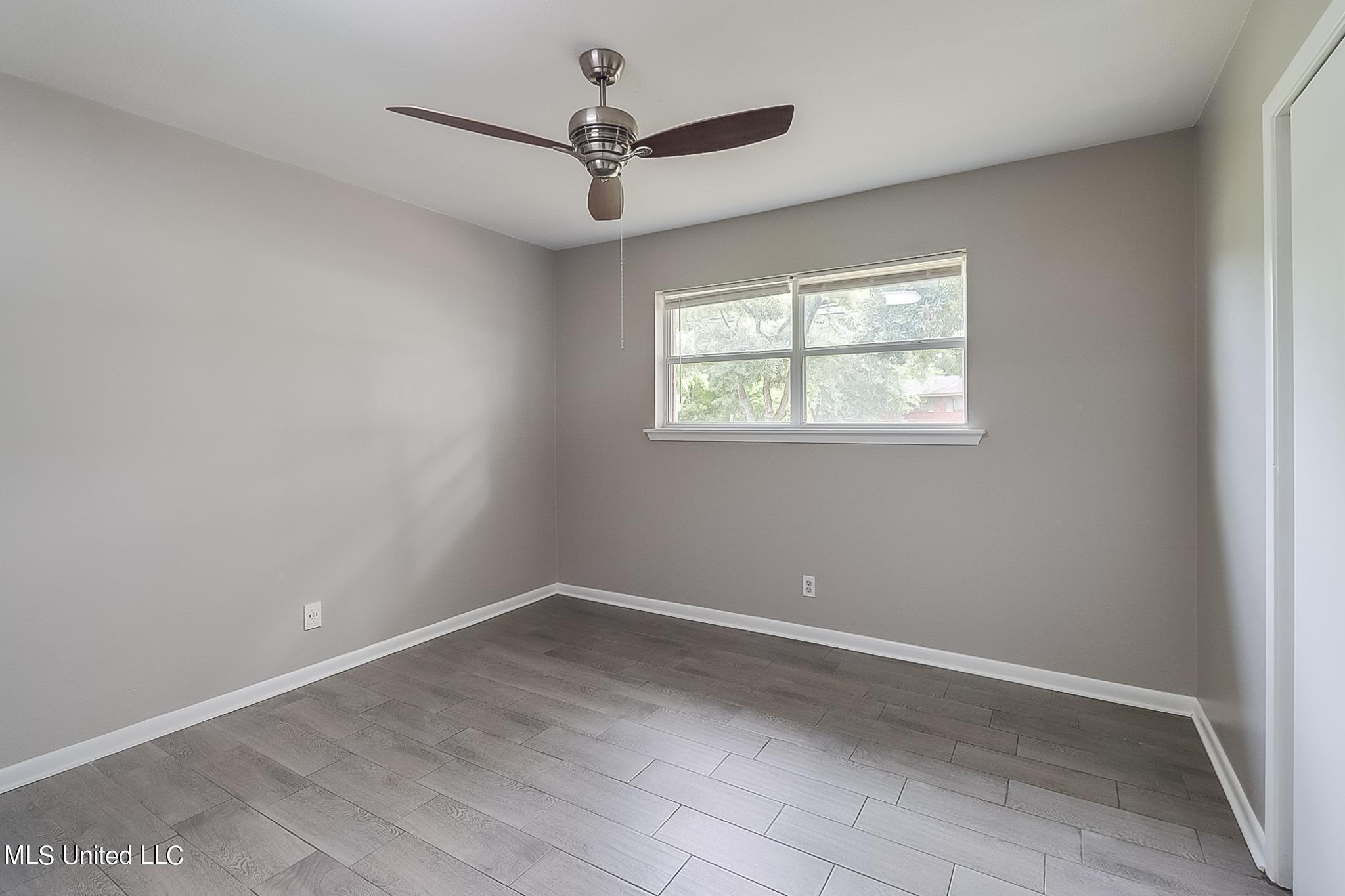 301 Larosa Road Long Beach, MS 39560 - Photo 11 of 22 IMG_9384