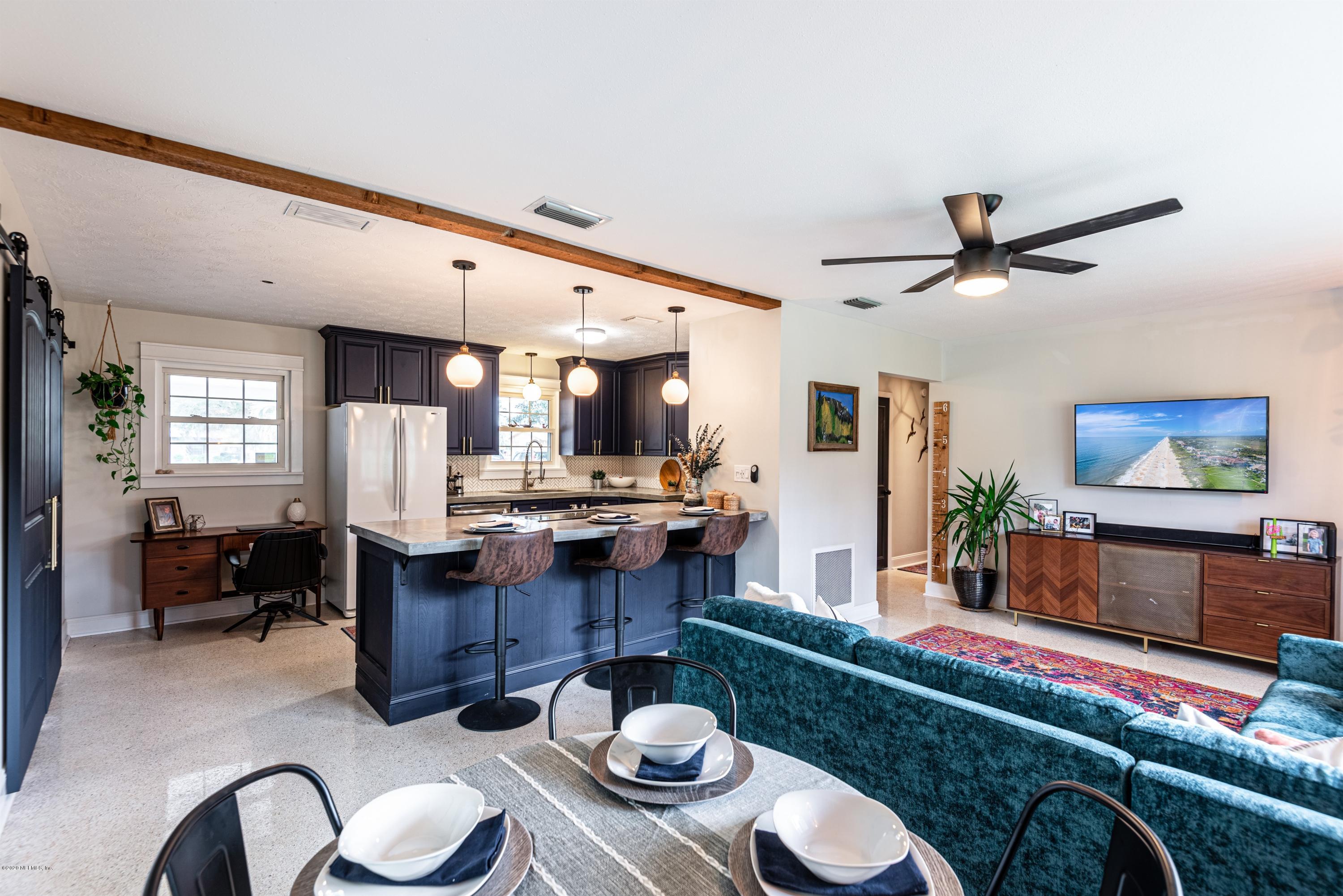 237 East End Road San Mateo, FL 32187 - Photo 35 of 35 004_Open Floor Plan