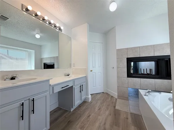 $4,500 | 6014 San Marino Court, Rowlett, TX 75089