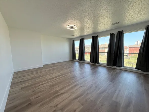 $4,500 | 6014 San Marino Court, Rowlett, TX 75089