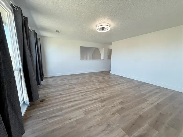 $4,500 | 6014 San Marino Court, Rowlett, TX 75089