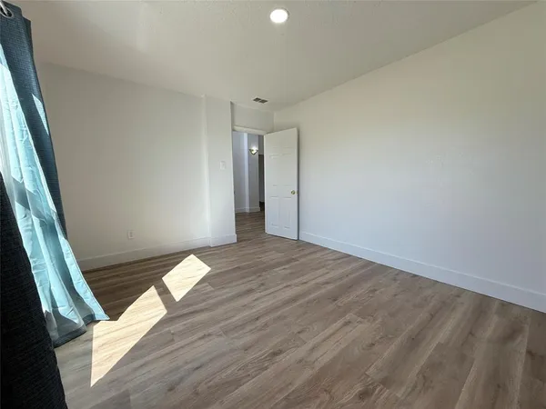 $4,500 | 6014 San Marino Court, Rowlett, TX 75089