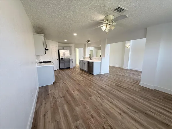 $4,500 | 6014 San Marino Court, Rowlett, TX 75089
