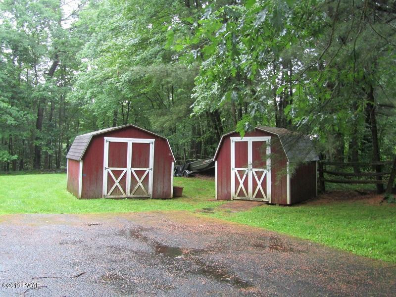 2 sheds