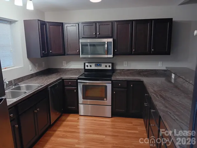 $1,200 | 74 Townhouse Court, Taylorsville, NC 28681