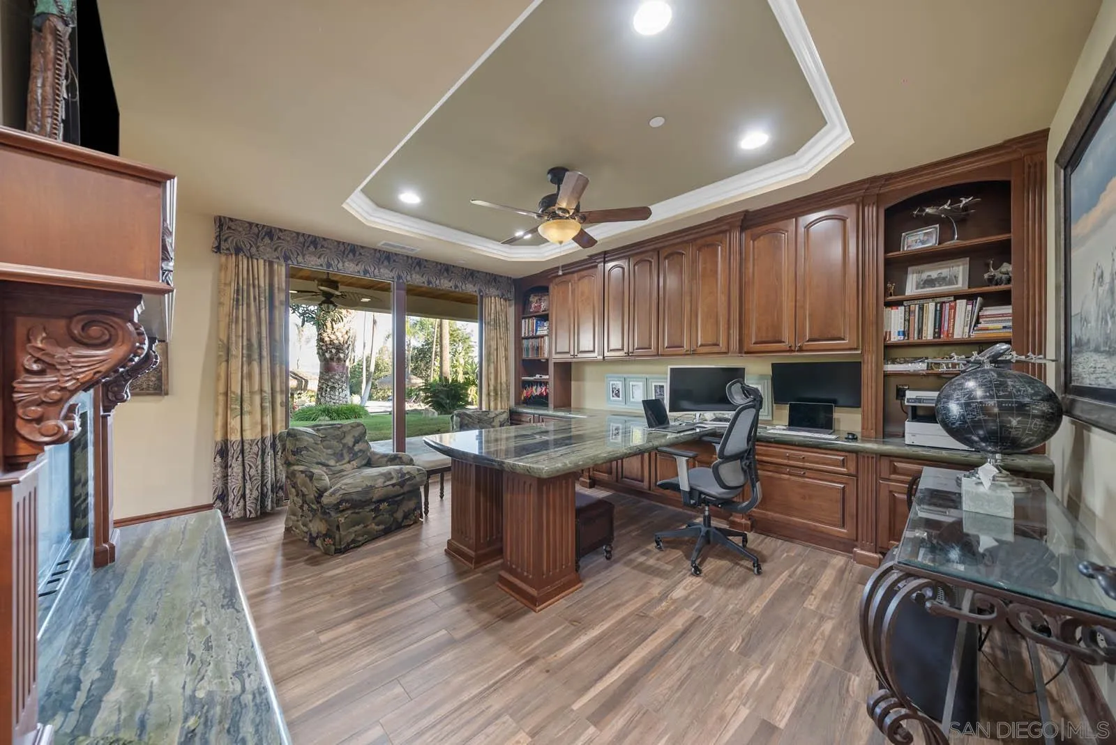 3128 Los Verdes Drive Fallbrook, CA 92028 - Photo 18 of 70 a view of a kitchen and dining room