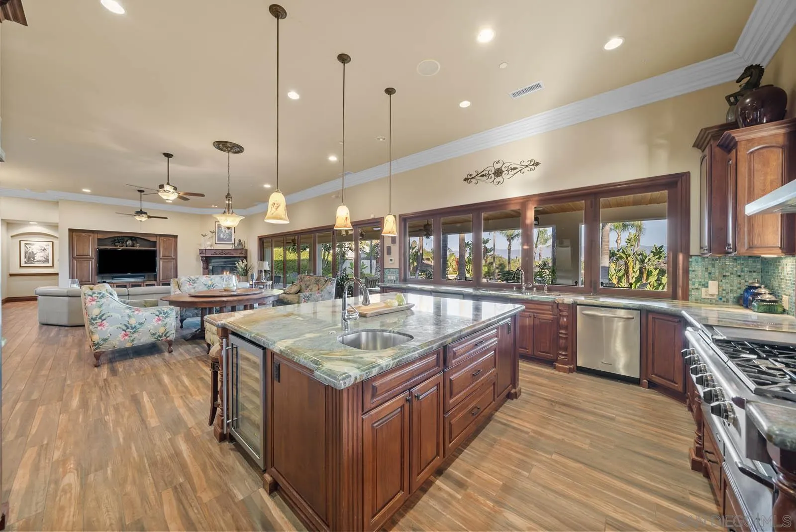 3128 Los Verdes Drive Fallbrook, CA 92028 - Photo 23 of 70