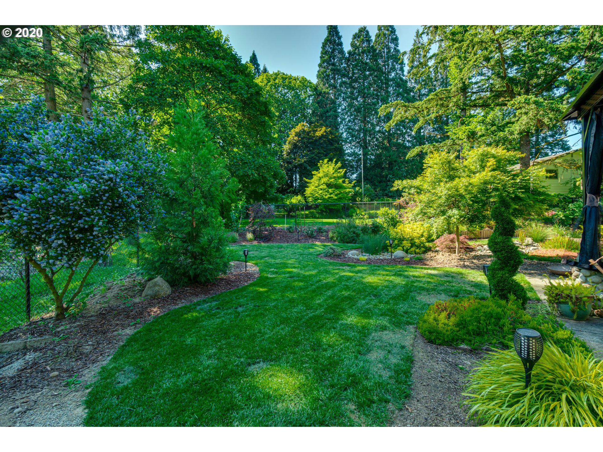 12443 Southwest Orchard Hill Road Lake Oswego, OR 97035 - Photo 27 of 31 Gallery Image 27