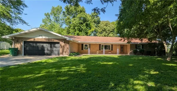 $525,000 | 3041 Clear Springs Road, Spring Valley, OH 45370