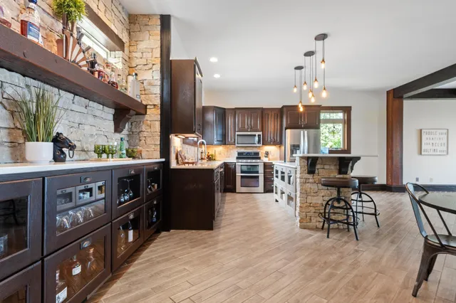 $1,145,000 | 13801 Schuelke Beach Road Northwest, Miltona, MN 56354