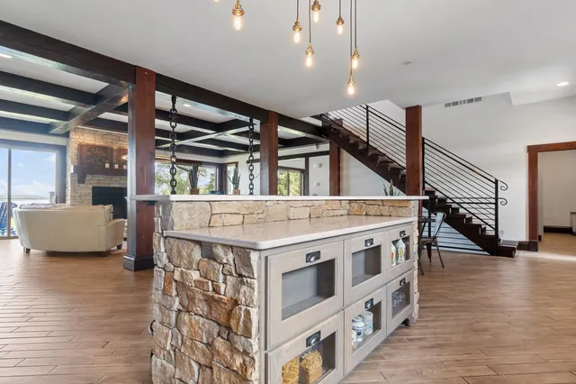 $1,145,000 | 13801 Schuelke Beach Road Northwest, Miltona, MN 56354