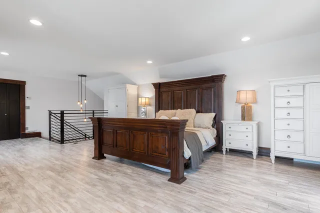 $1,145,000 | 13801 Schuelke Beach Road Northwest, Miltona, MN 56354