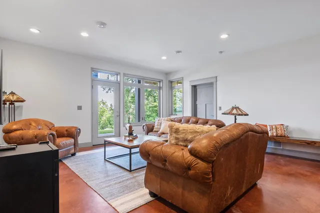 $1,145,000 | 13801 Schuelke Beach Road Northwest, Miltona, MN 56354