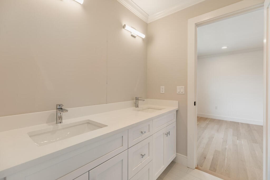 19 Thurston Road Newton, MA 02464 - Photo 23 of 31 Gallery Image 23