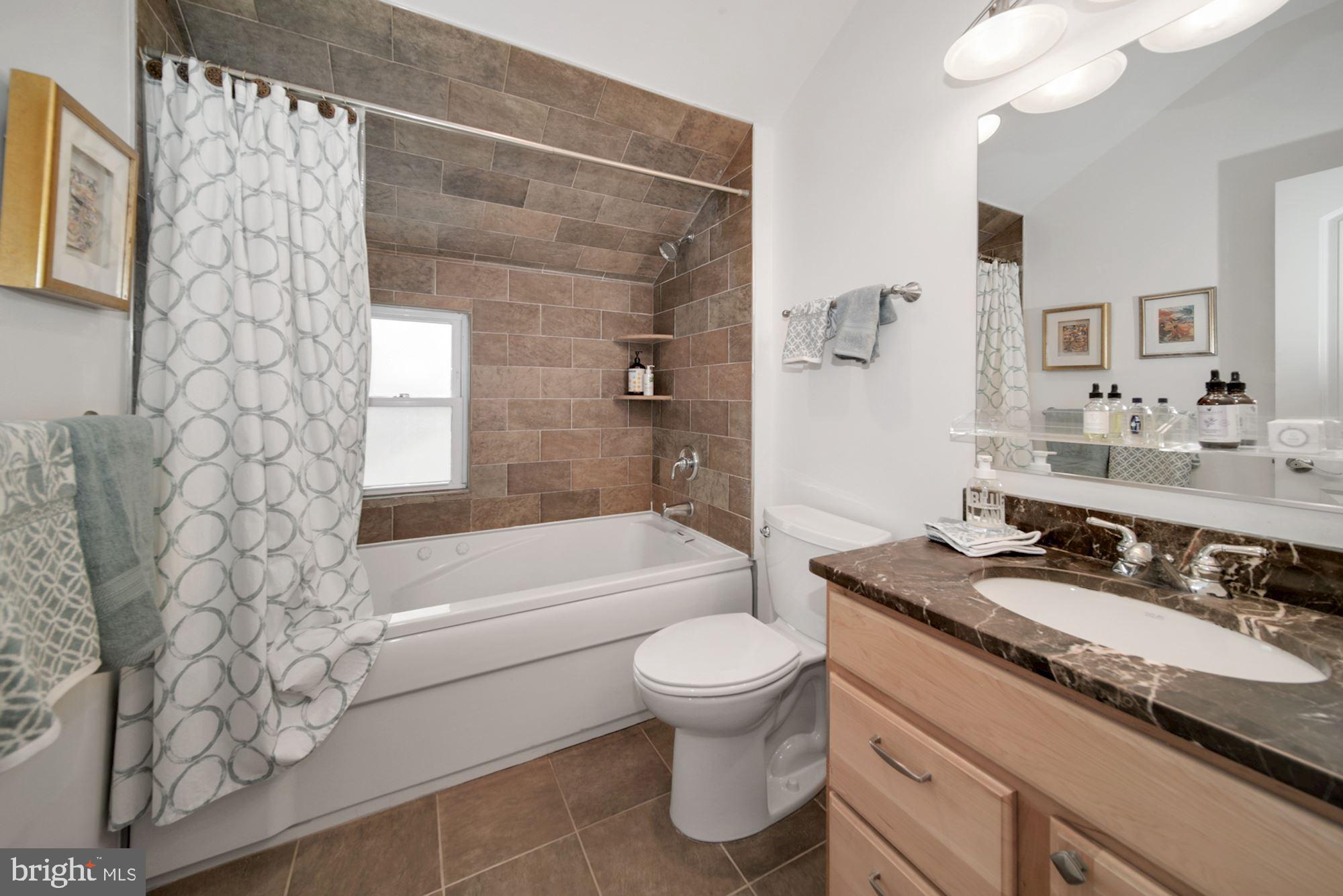 9130 Bradford Road Silver Spring, MD 20901 - Photo 14 of 34