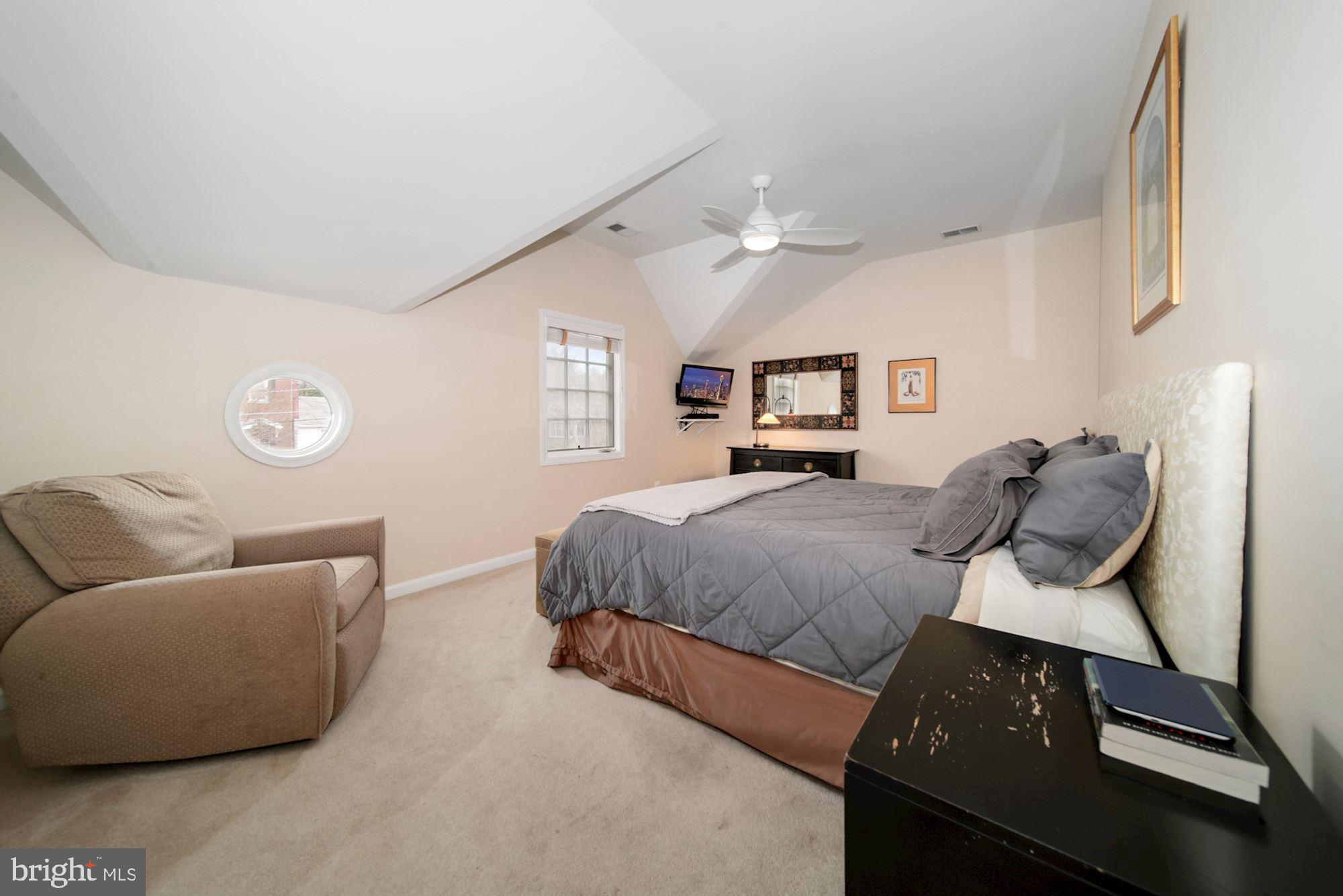 9130 Bradford Road Silver Spring, MD 20901 - Photo 16 of 34