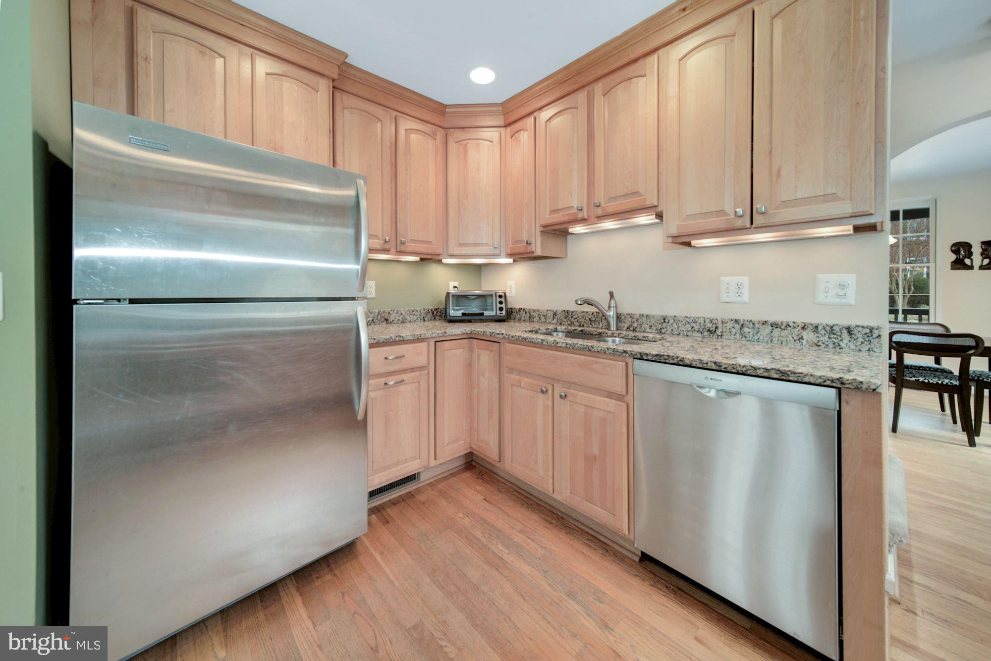 9130 Bradford Road Silver Spring, MD 20901 - Photo 3 of 34
