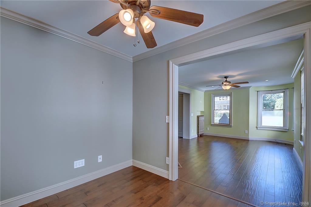 186 Raymond Road West Hartford, CT 06107 - Photo 17 of 39