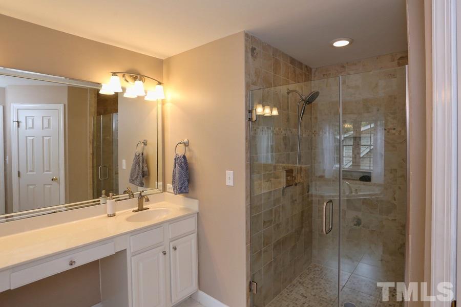 402 Manor Ridge Road Carrboro, NC 27510 - Photo 12 of 23