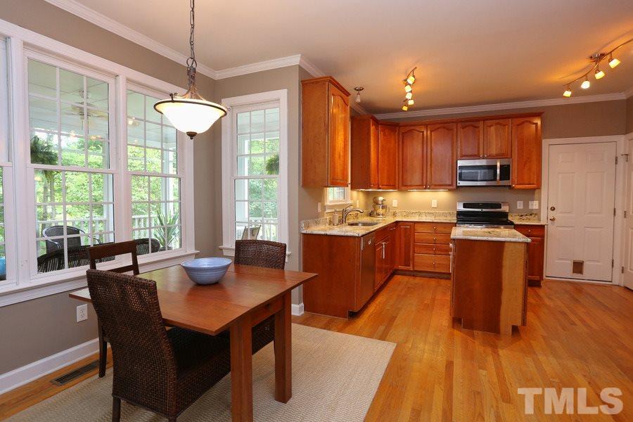 402 Manor Ridge Road Carrboro, NC 27510 - Photo 5 of 23