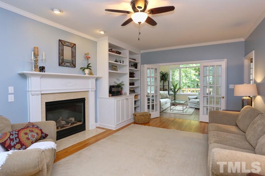 402 Manor Ridge Road Carrboro, NC 27510 - Photo 9 of 23