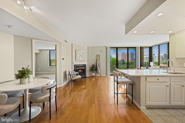 $610,000 | 11710 Old Georgetown Road, Unit 501, Rockville, MD 20852