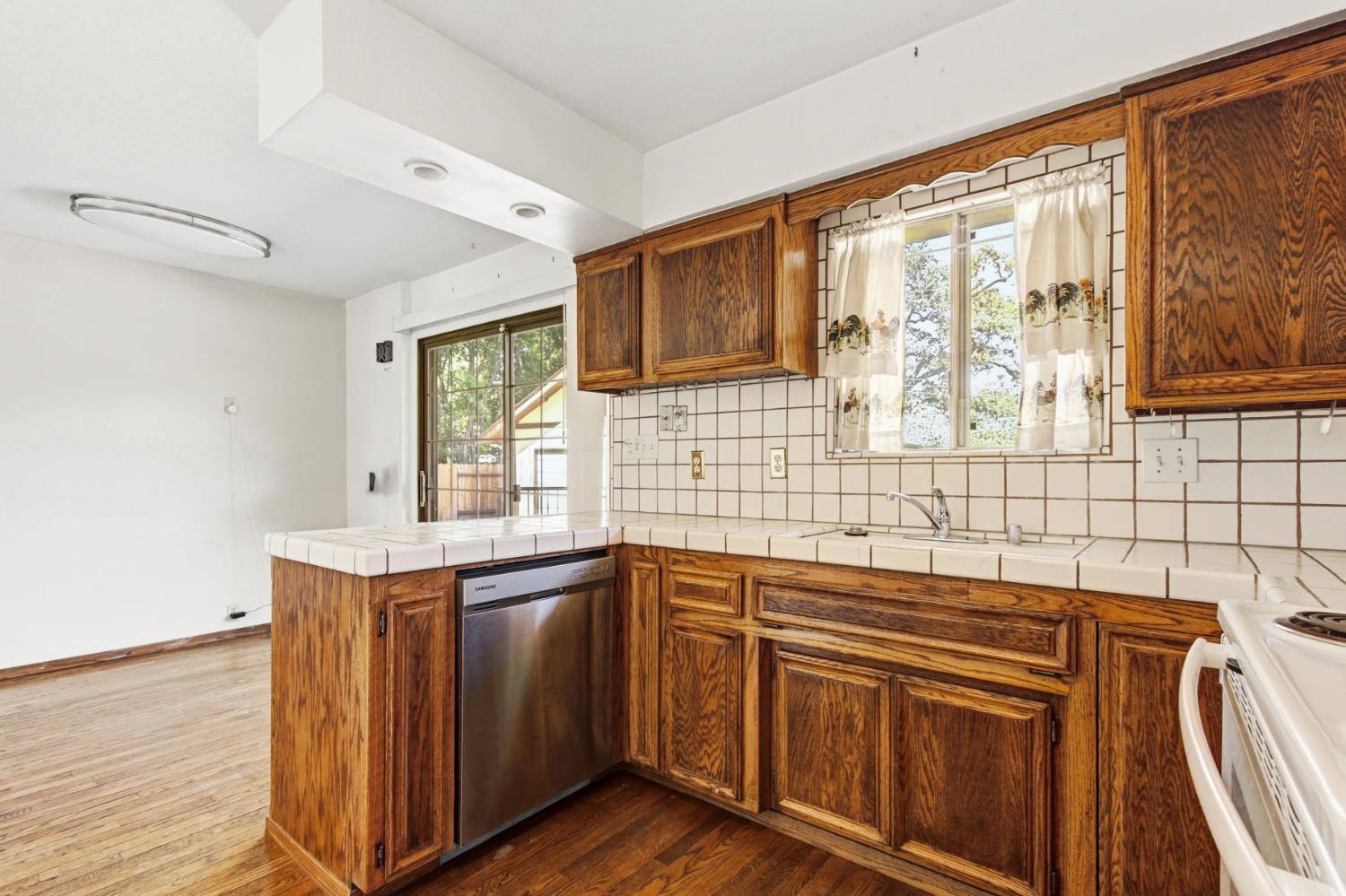 405 Crocker Road Sacramento, CA 95864 - Photo 26 of 54