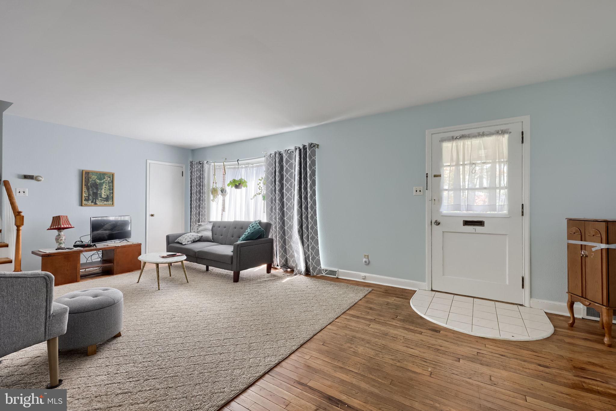 812 Brighton Avenue Reading, PA 19606 - Photo 6 of 33
