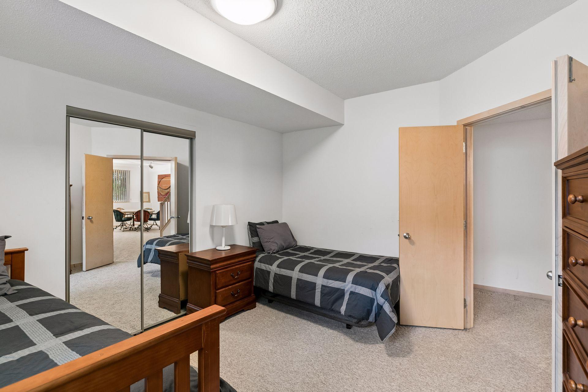 8950 Hilloway Road Eden Prairie, MN 55347 - Photo 28 of 35